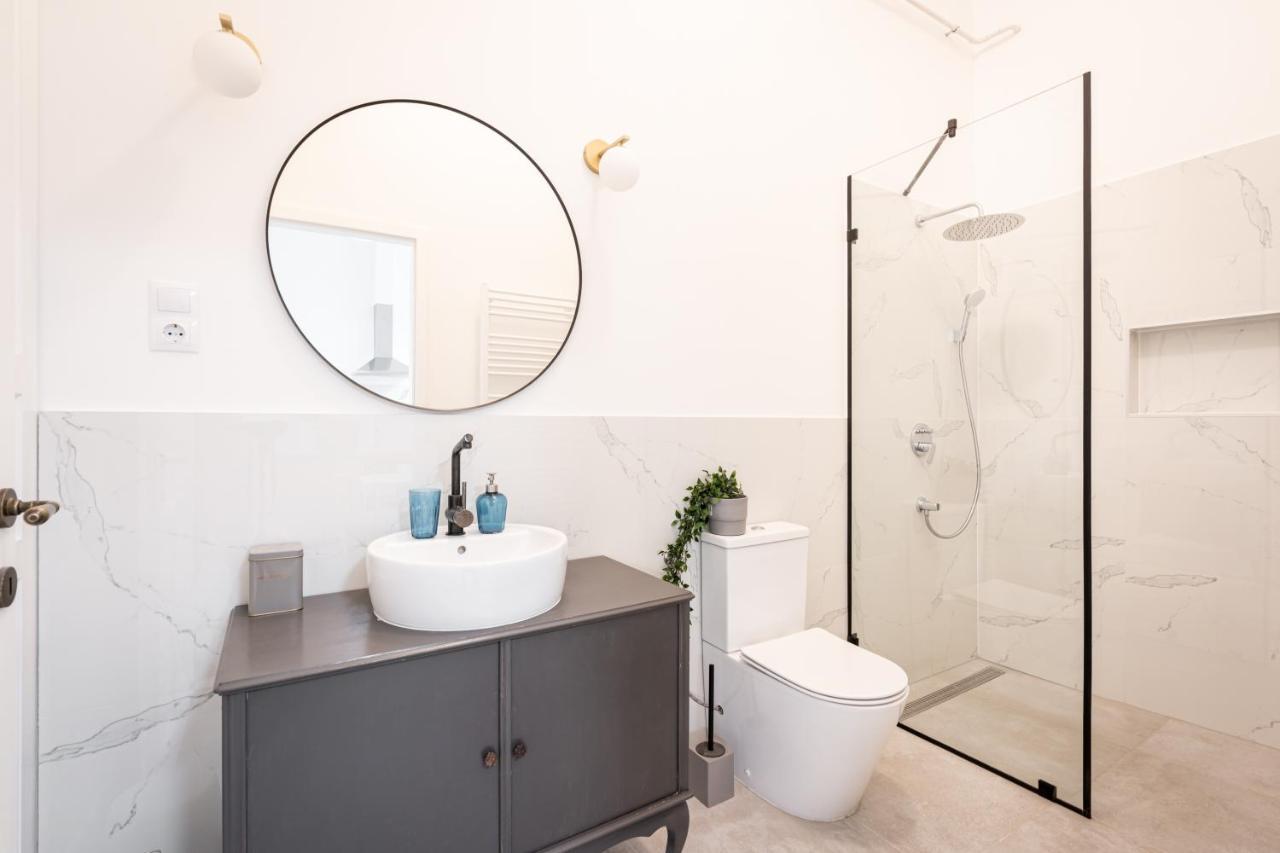 Atmos Glare Apartment Budapest Eksteriør bilde