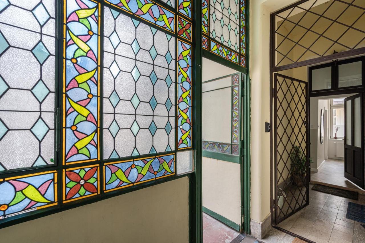 Atmos Glare Apartment Budapest Eksteriør bilde