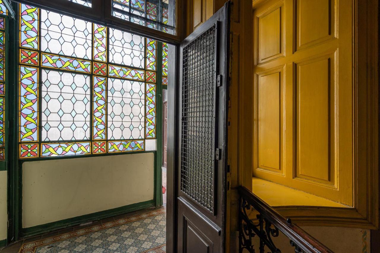 Atmos Glare Apartment Budapest Eksteriør bilde